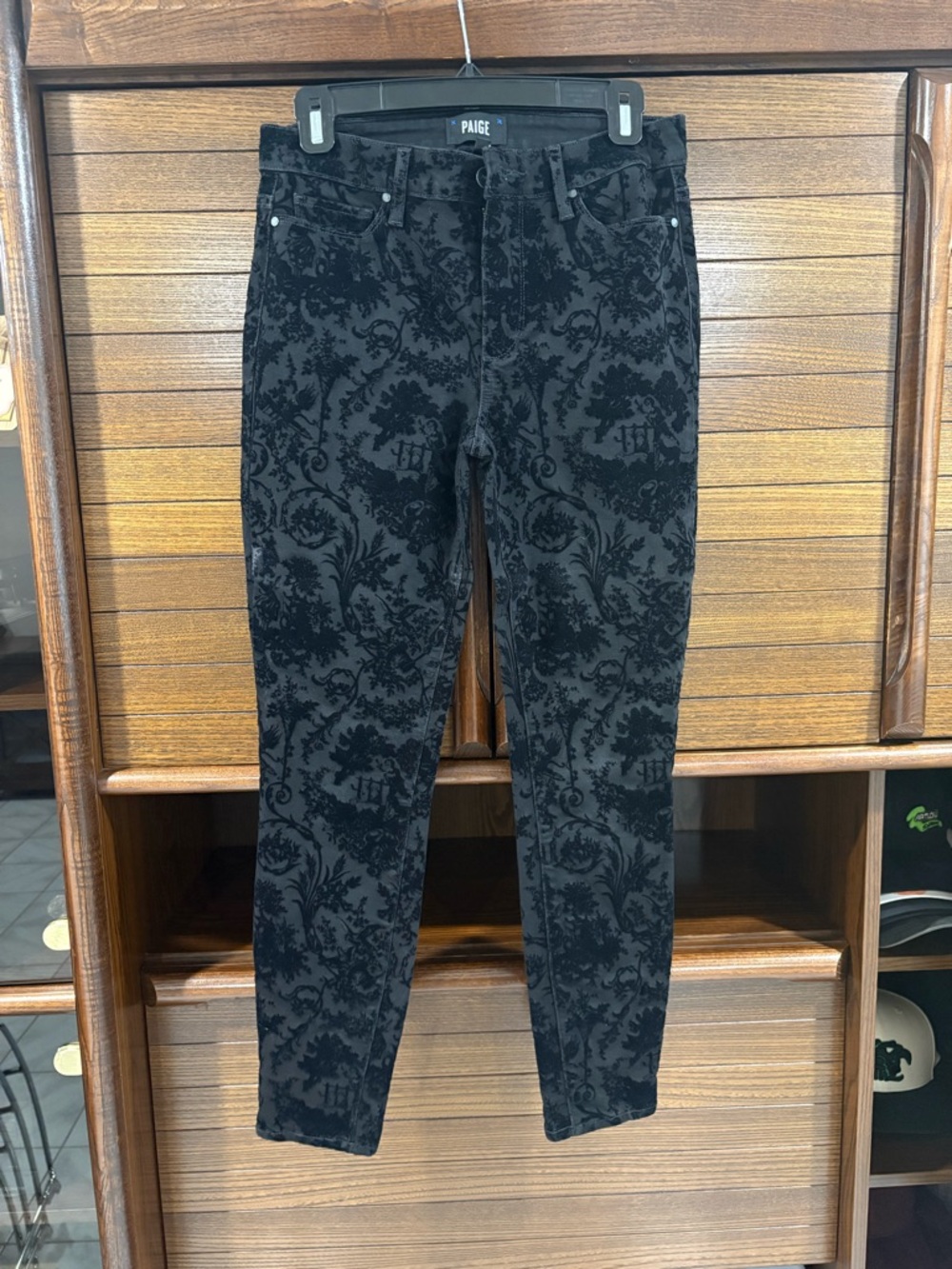 PAIGE Women's Black Floral Jacquard Jeans